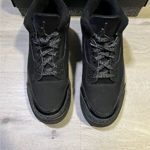Jordan Men's Black Sneakers